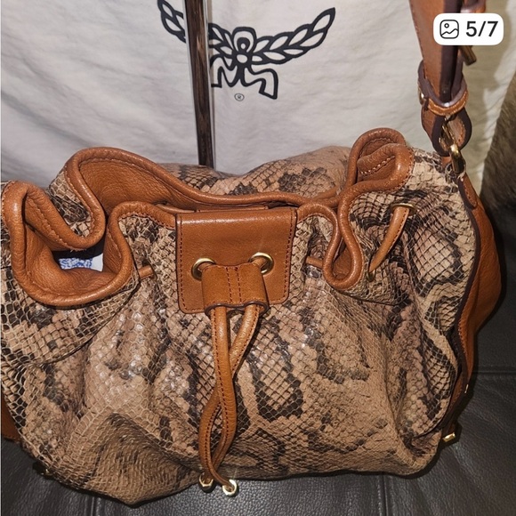 MCM Snake Print Leather Hobo Bag magnetic closure no MCM dustbag - Picture 5 of 13